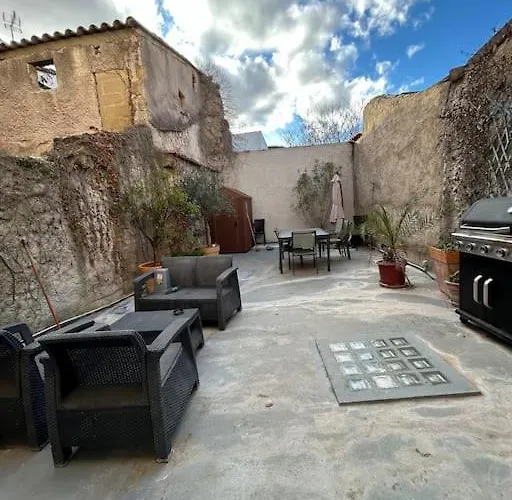 Location Estivale Apartman *